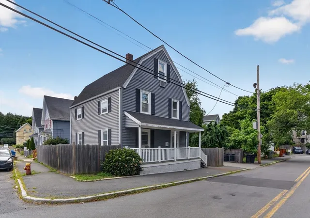 29th image of 33 Pierpont St, Peabody, MA 01960 | MLS# 73562268
