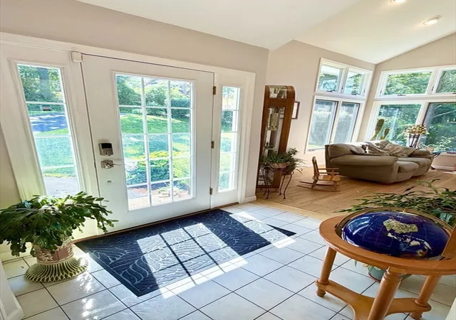 Photo 3 of Single family home for sale at 11 Cove Dr, Sturbridge, MA 01566 | MLS# 73569937 | Listing updated on 2026-09-14
