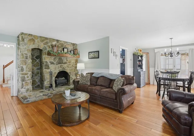 Photo 3 of Sale Pending at 251 Mendon St, Blackstone, MA 01504 | MLS# 73563158 | Listing updated on 2026-09-04