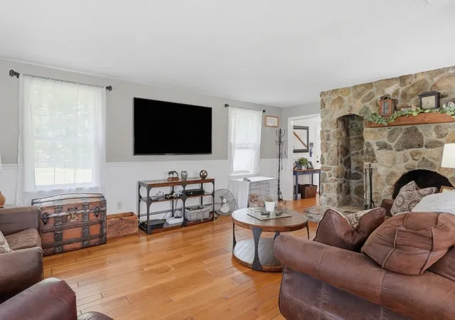 Photo 4 of Sale Pending at 251 Mendon St, Blackstone, MA 01504 | MLS# 73563158 | Listing updated on 2026-09-04