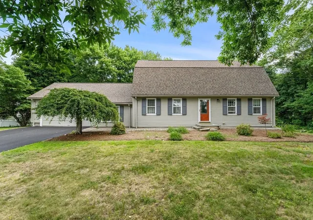 Photo 2 of Sale Pending at 1 Longmeadow Rd, Westborough, MA 01581 | MLS# 73562690 | Listing updated on 2026-09-17