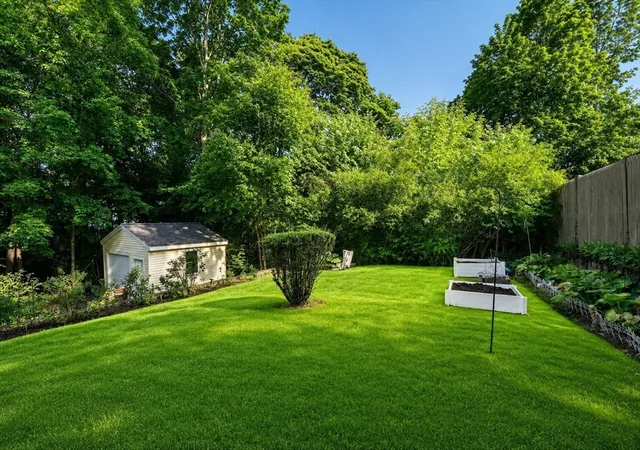 32nd image of 190 Pierce Rd, Weymouth, MA 02188 | MLS# 73562712