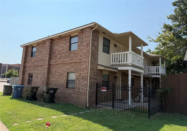 1st image of 312 E Ayers St, Edmond, OK 73034 | MLS# 1243671