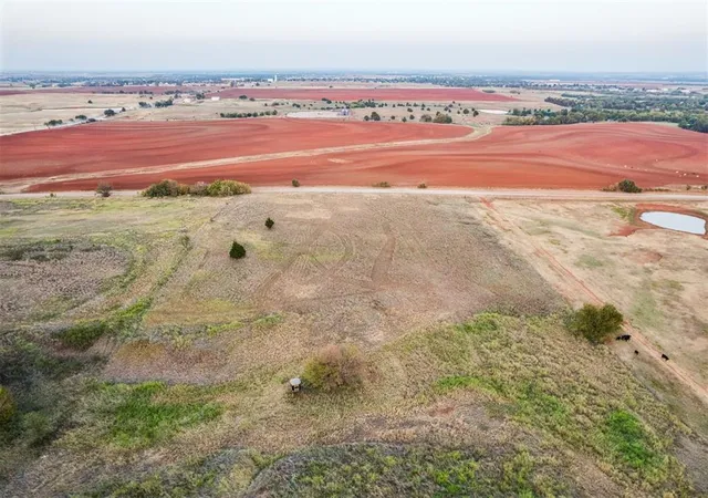 3rd image of 3252 Nw Edmond Rd, Piedmont, OK 73078 | MLS# 1244482