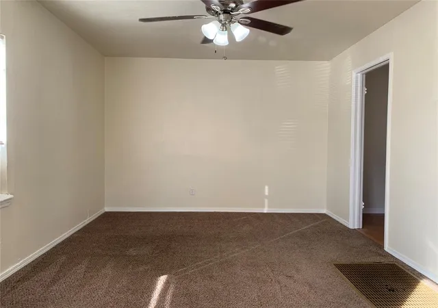 4th image of 553 E Indian Dr, Oklahoma City, OK 73110 | MLS# 1244974