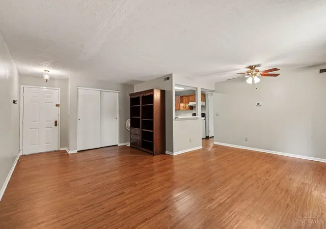 3rd image of 5788 Ashby Ct, Milford, OH 45150