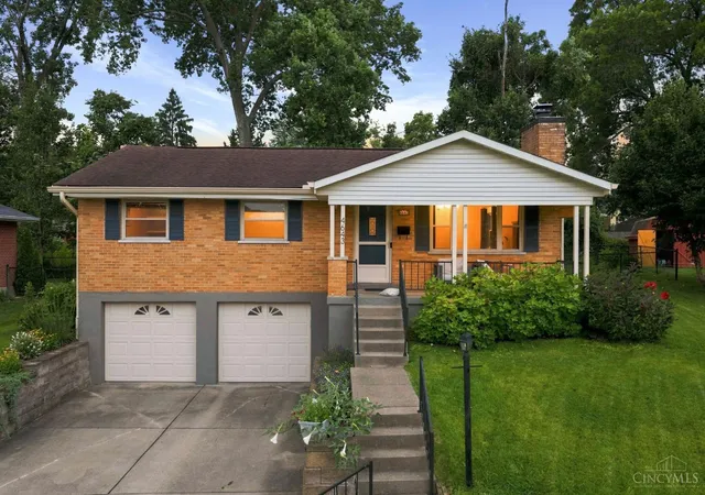 1st image of 4643 Leadwell Ln, Blue Ash, OH 45242 | MLS# 1890242