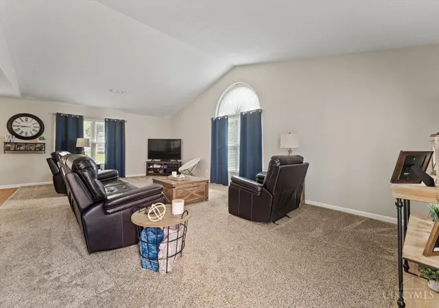 4th image of 2045 Sunset View Ln, Amelia, OH 45102 | MLS# 1890252