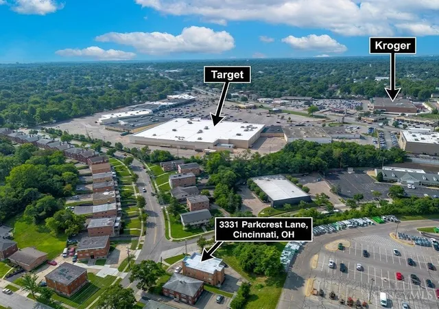 4th image of 3331 Parkcrest Ln, Cincinnati, OH 45211 | MLS# 1890417