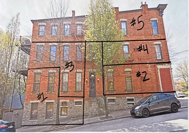 84th image of 945 Parkside Pl, Cincinnati, OH 45202 | MLS# 1890535