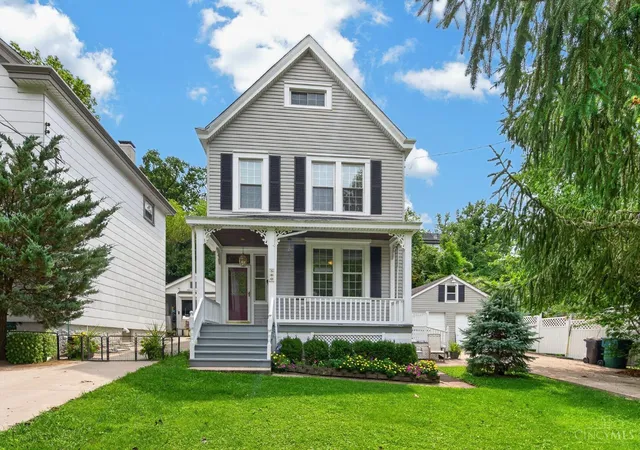 1st image of 560 Delta Ave, Cincinnati, OH 45226 | MLS# 1890892