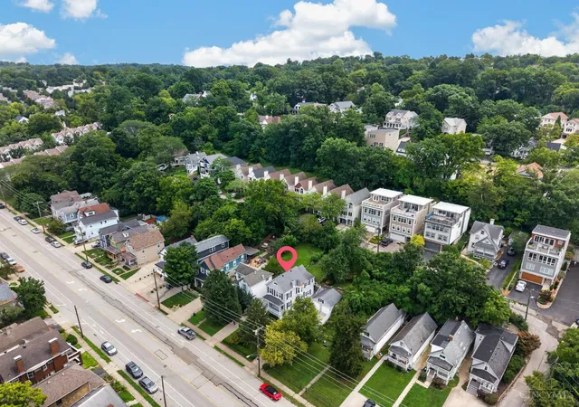 70th image of 560 Delta Ave, Cincinnati, OH 45226 | MLS# 1890892