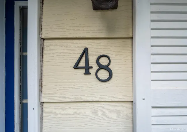 3rd image of 48 Sandwood Dr, Marquette, MI 49855 | MLS# 50218538