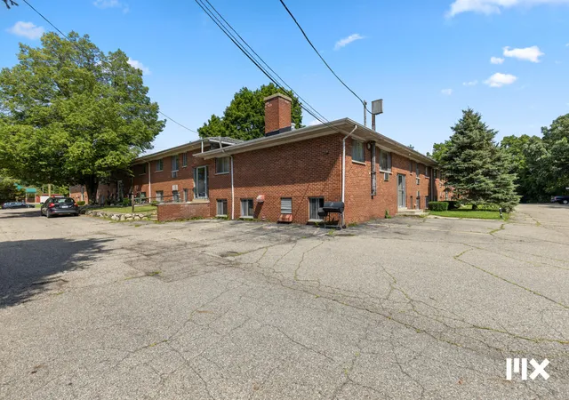 4th image of 2907 S Burdick St, Kalamazoo, MI 49001 | MLS# 70527925