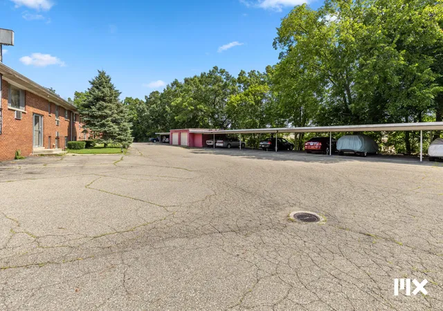 5th image of 2907 S Burdick St, Kalamazoo, MI 49001 | MLS# 70527925