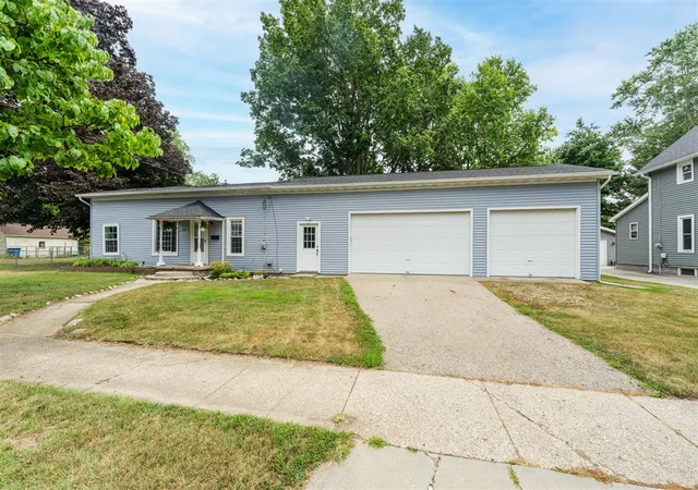 Photo 2 of Sale Pending at 128 Floral Ave, Plainwell, MI 49080 | MLS# 70555650 | Listing updated on 2026-08-30