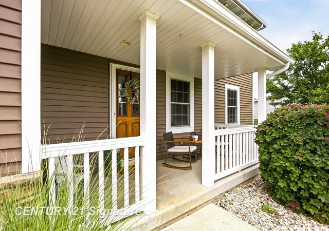 5th image of 2207 Satkowiak Dr, Bay City, MI 48706 | MLS# 50218030