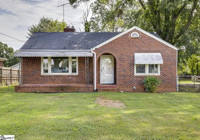 2nd image of 15 Dargan St, Greenville, SC 29611 | MLS# 1600513