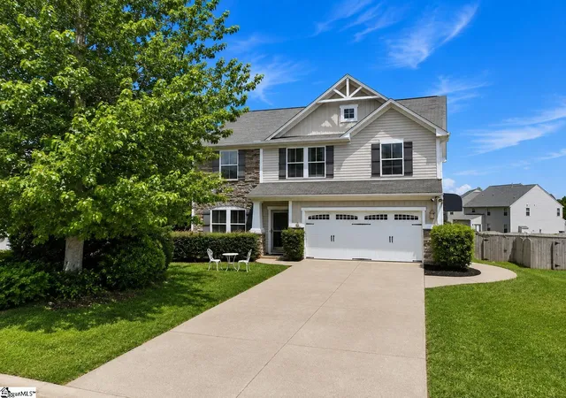 3rd image of 1 Twinings Dr, Simpsonville, SC 29681 | MLS# 1599485