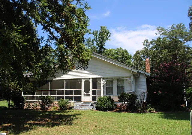 Photo 1 of Single family home for sale at 675 Old Mill Rd, Campobello, SC 29322 | MLS# 1601397 | Listing updated on 2026-08-21