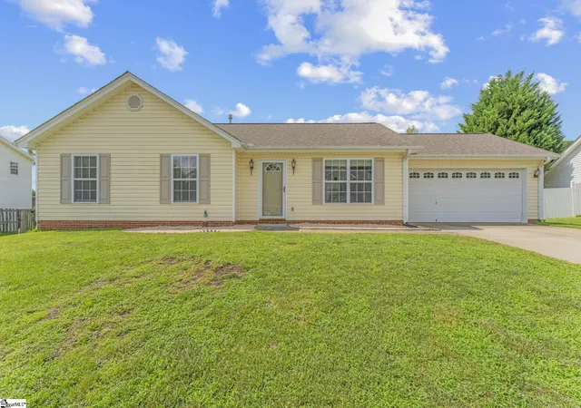 Photo 1 of Single family home for sale at 206 Juniper Leaf Wy, Greer, SC 29651 | MLS# 1600694 | Listing updated on 2026-08-17