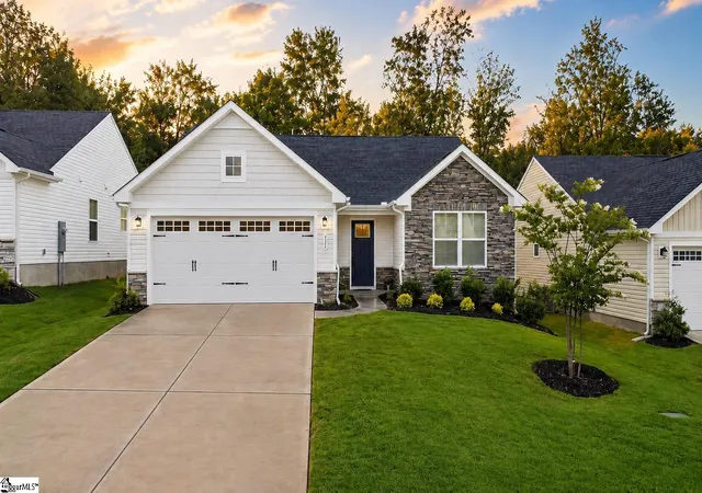 1st image of 119 Baylor Dr, Gray Court, SC 29645 | MLS# 1598938