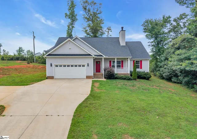 2nd image of 27 Carriage Dr, Greer, SC 29651 | MLS# 1600274