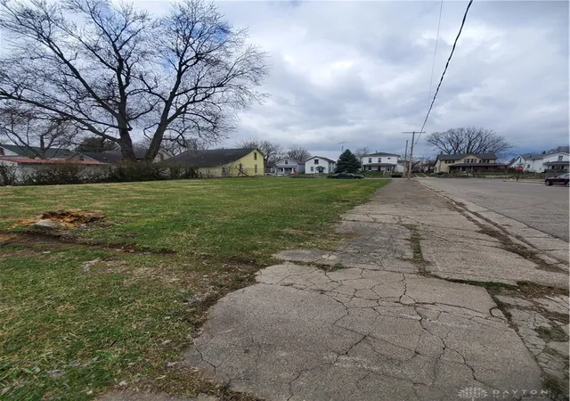 Photo 3 of Land for sale at 453 E Pleasant St, Springfield, OH 45505 | MLS# 930327 | Listing updated on 2026-08-18