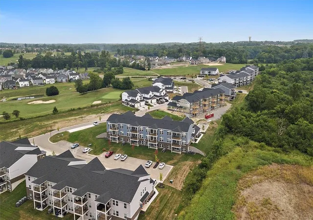 30th image of 411 Brandon Dunes Ct #12-302, Lebanon, OH 45036 | MLS# 949583