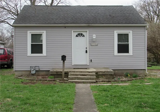 Photo 1 of Single family home for sale at 1902 Ontario Ave, Dayton, OH 45414 | MLS# 952749 | Listing updated on 2026-10-03