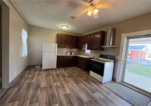 3rd image of 709 N Barron St, Eaton, OH 45320 | MLS# 955247