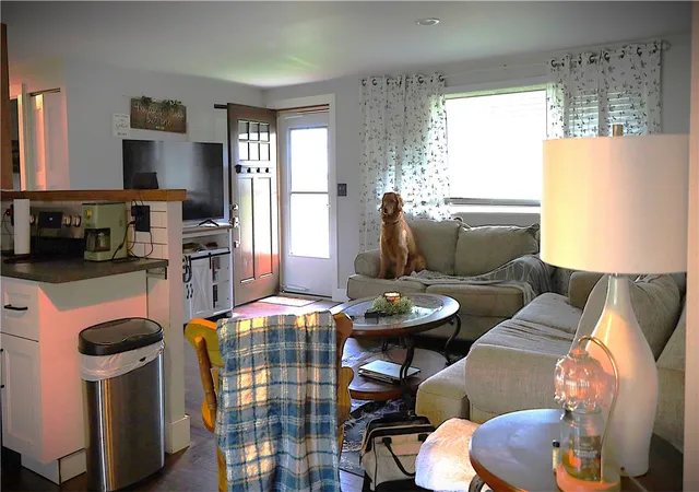 Photo 2 of Single family home for sale at 6810 Hubbard Dr, Dayton, OH 45424 | MLS# 955612 | Listing updated on 2026-08-19