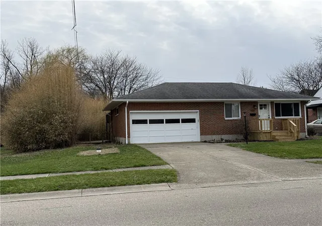 Photo 1 of Single family home for sale at 1415 Montego Dr, Springfield, OH 45503 | MLS# 955795 | Listing updated on 2026-08-22