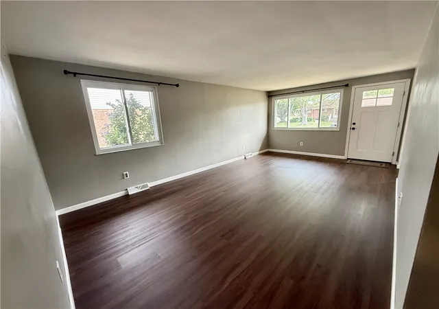 Photo 2 of Single family home for sale at 1415 Montego Dr, Springfield, OH 45503 | MLS# 955795 | Listing updated on 2026-08-22