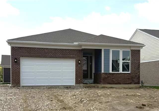 Photo 1 of Sale Pending at 5220 Long Meadow Dr #263, Franklin, OH 45005 | MLS# 955872 | Listing updated on 2026-08-25
