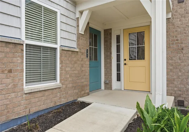 1st image of 141 Old Pond Rd, Springboro, OH 45066 | MLS# 955545