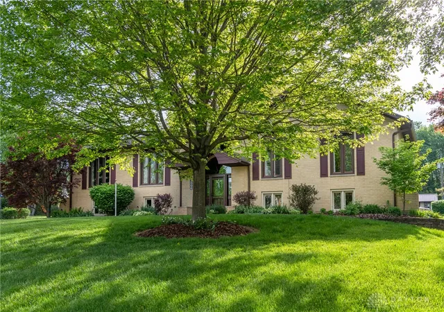 Photo 4 of Single family home for sale at 3806 Saint Andrews, Fairborn, OH 45324 | MLS# 957710 | Listing updated on 2026-08-24