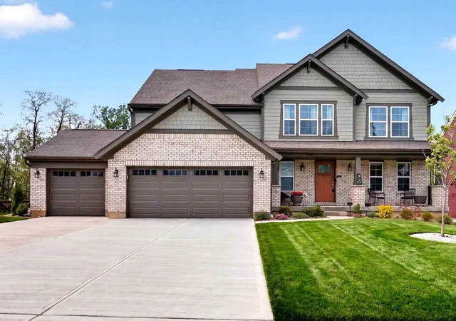 Photo 1 of Sale Pending at 1593 Bur Oak Dr, Bellbrook, OH 45305 | MLS# 957690 | Listing updated on 2026-08-25
