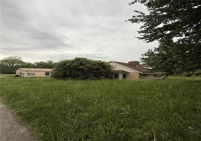 Photo 3 of Single family home for sale at 755 Franklin Rd, Lebanon, OH 45036 | MLS# 957822 | Listing updated on 2026-08-22