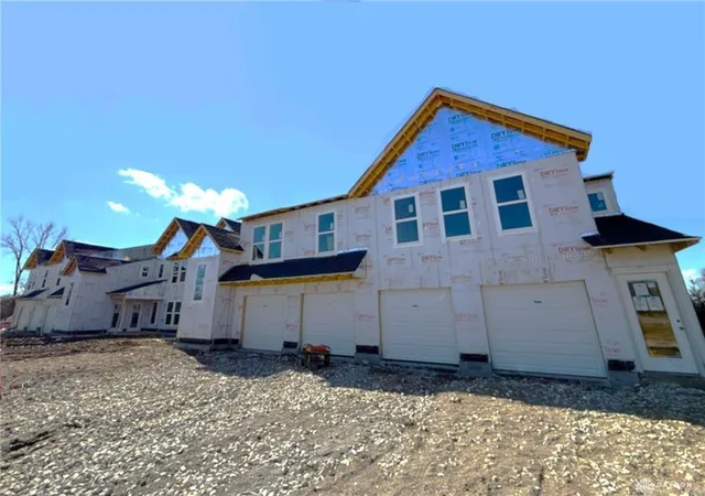 1st image of 480 Pilot Pt #2-305, Vandalia, OH 45377 | MLS# 958192