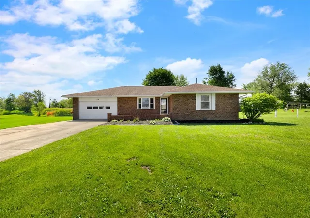1st image of 718 Lynwood Ct, Union City, OH 45390 | MLS# 958348
