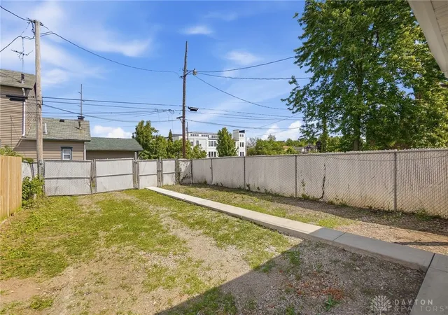 37th image of 1809 E 5th St, Dayton, OH 45403 | MLS# 958736