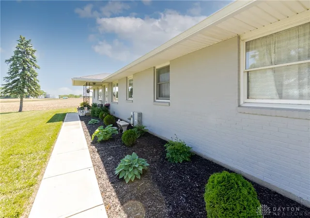 4th image of 1556 State Route 732, Eaton, OH 45320 | MLS# 958929