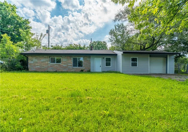 1st image of 1026 Roseland Ave, Dayton, OH 45402 | MLS# 959585