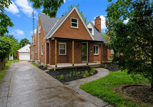 2nd image of 407 Dellwood Ave, Oakwood, OH 45419 | MLS# 960356
