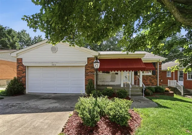 Photo 2 of Sale Pending at 5914 Fawnridge Ct, Cincinnati, OH 45239 | MLS# 960409 | Listing updated on 2026-08-20