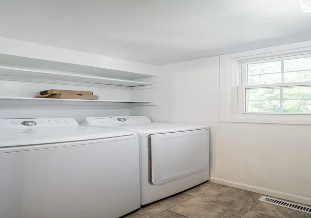 Photo 5 of Single family home for sale at 447 Towpath Trl, Piqua, OH 45356 | MLS# 960715 | Listing updated on 2026-08-21