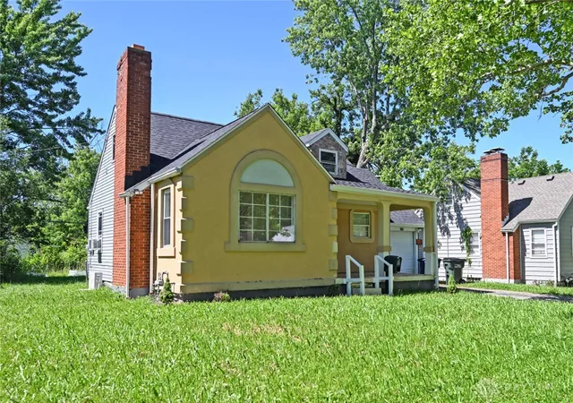 Photo 3 of Single family home for sale at 1708 Vancouver Dr, Dayton, OH 45406 | MLS# 960784 | Listing updated on 2026-08-19