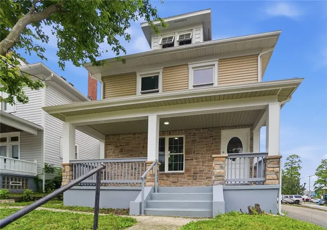 Photo 1 of Single family home for sale at 15 Parnell Ave, Dayton, OH 45403 | MLS# 960886 | Listing updated on 2026-09-30