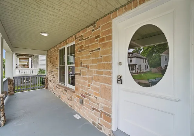 Photo 2 of Single family home for sale at 15 Parnell Ave, Dayton, OH 45403 | MLS# 960886 | Listing updated on 2026-09-30